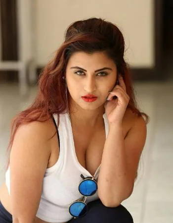 Meera - College Girl Escort Dehradun